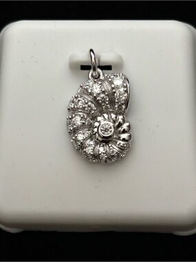 925 Sterling Silver Moissanite Nautilus Shell Pendant | 0.50 CTW
